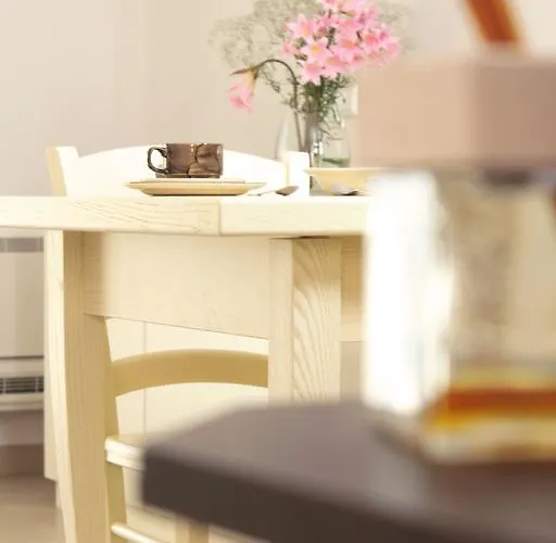 San Nicola アパートホテル