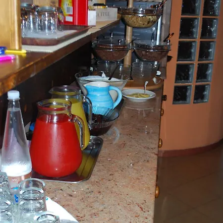 Hotel apartamentowy San Nicola 3*